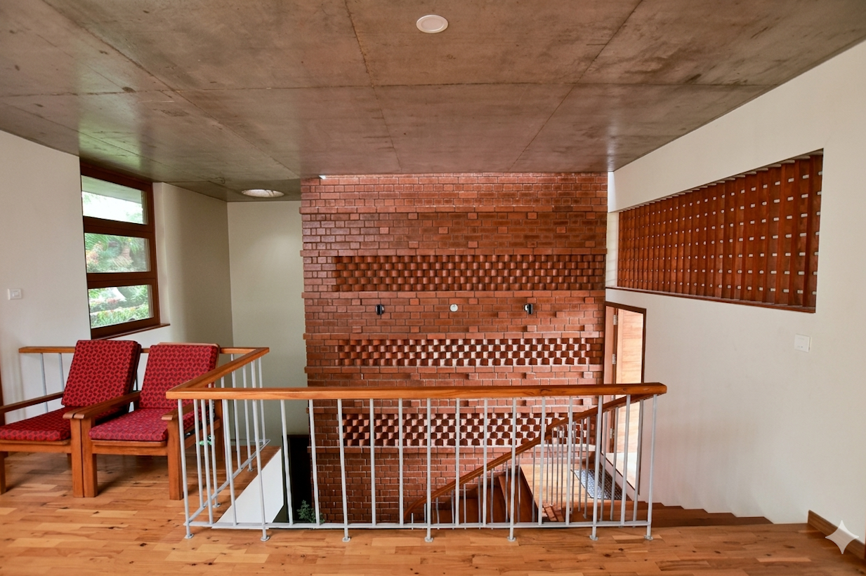 Basker And Shanthi Residence gallery image 5