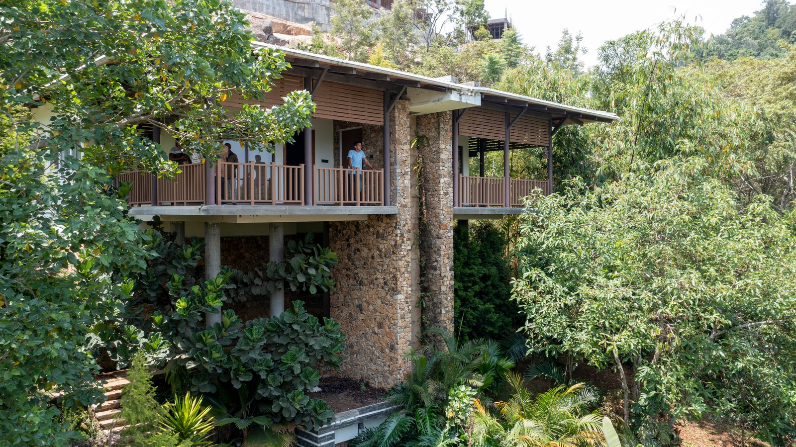 Yercaud Guest House cover image