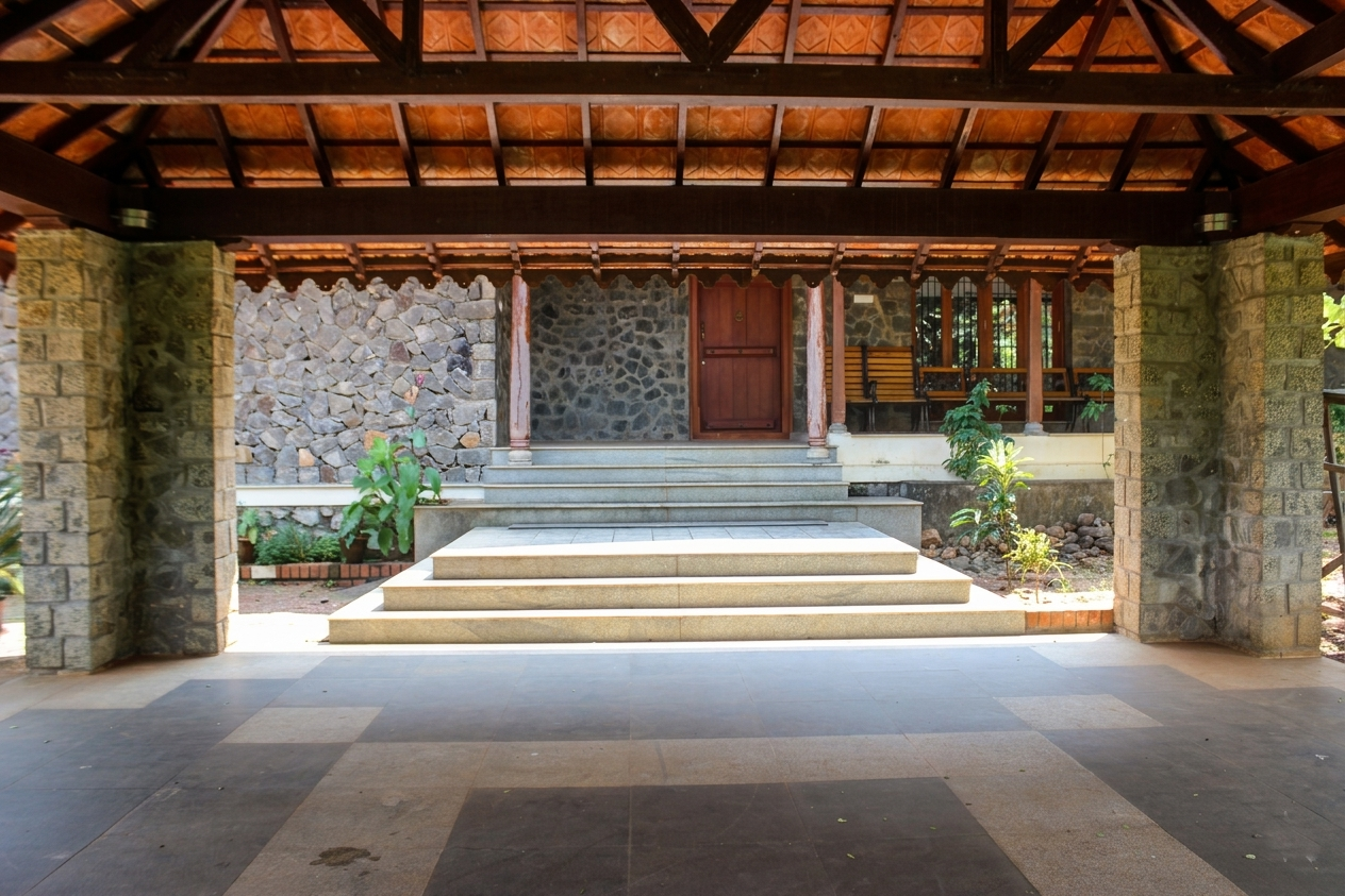 Kutralam Guest House gallery image 3